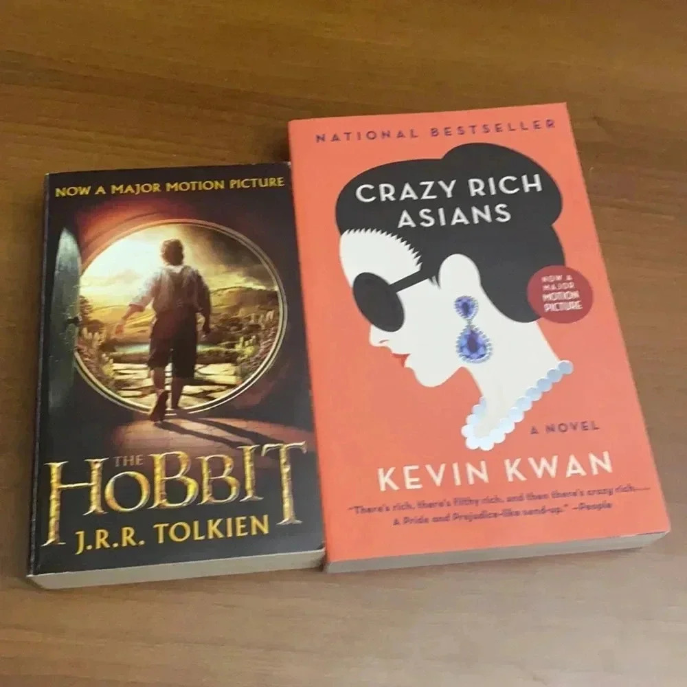 🌺2  for $12 books